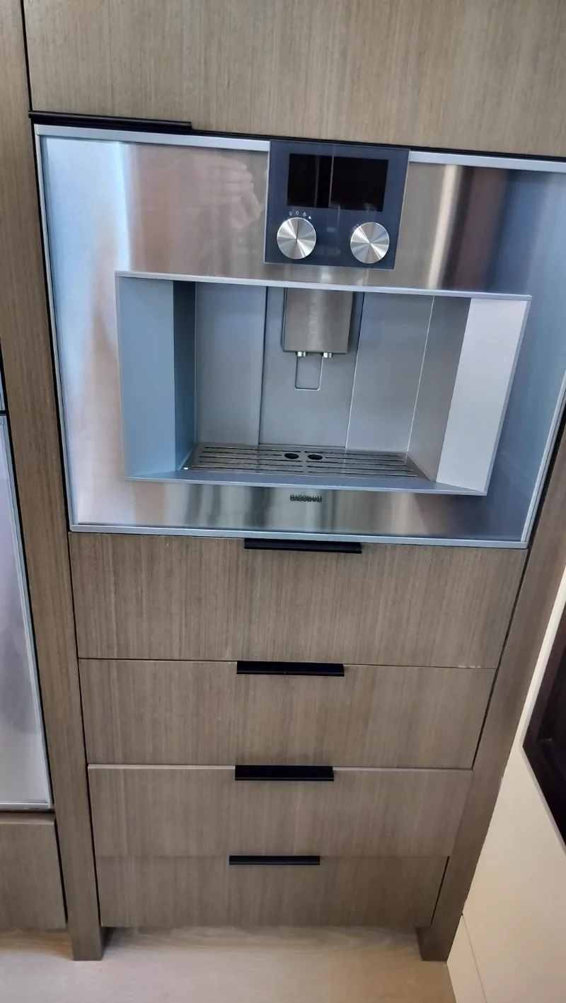 Built-in Gaggenau CM470 coffee machine during drain diagnosis